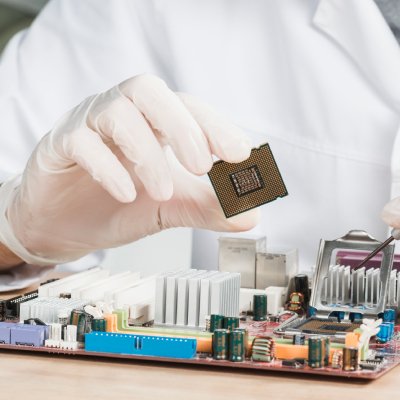 Cromatografía de Intercambio Iónico para Electrónica